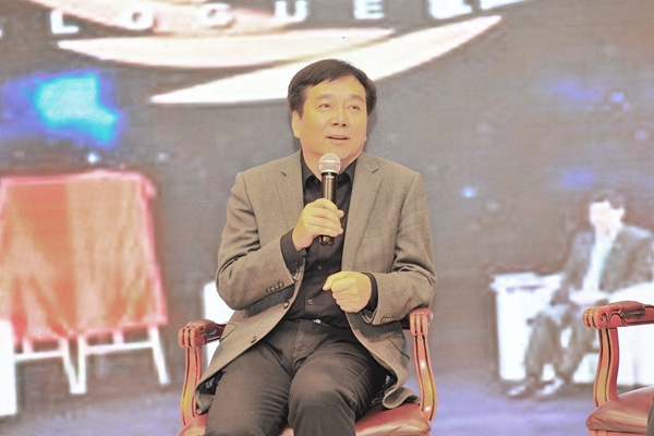 校党委书记李欣章讲话 校党委书记李欣章讲话