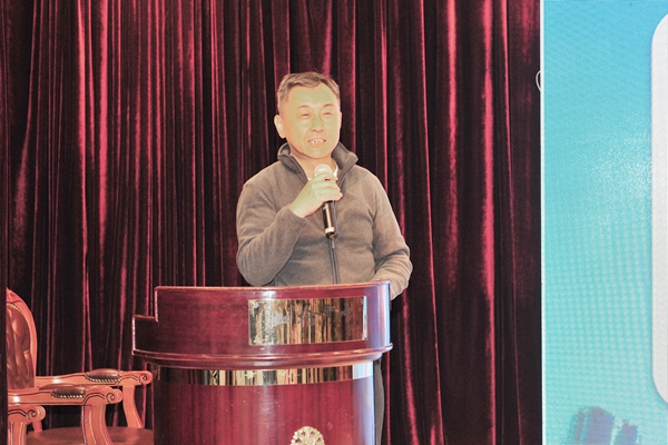 上海校友会会长张瑞岩致辞 上海校友会会长张瑞岩致辞