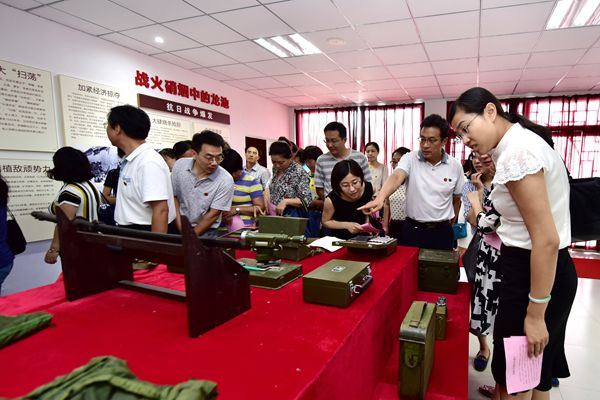 在昌邑龙池红色教育基地开展现场教学 在昌邑龙池红色教育基地开展现场教学
