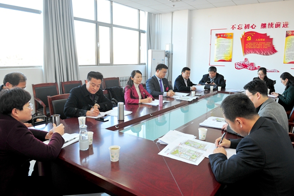 第六代表团讨论 第六代表团讨论