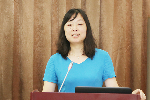 复旦大学中国残疾问题研究中心励晓红副教授主持残疾人健康管理专业委员会成立大会 复旦大学中国残疾问题研究中心励晓红副教授主持残疾人健康管理专业委员会成立大会